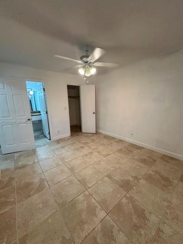3330 N Pinewalk Dr N 1611, Margate, FL 33063