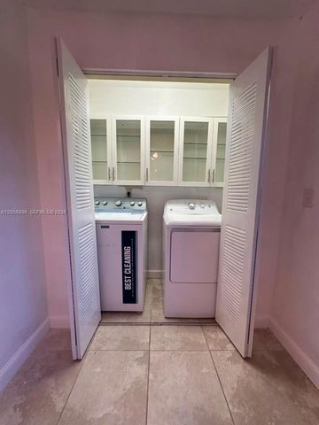 3330 N Pinewalk Dr N 1611, Margate, FL 33063