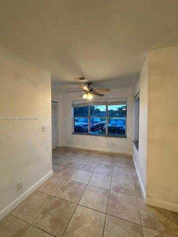 3330 N Pinewalk Dr N 1611, Margate, FL 33063