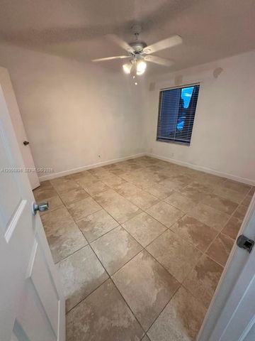 3330 N Pinewalk Dr N 1611, Margate, FL 33063
