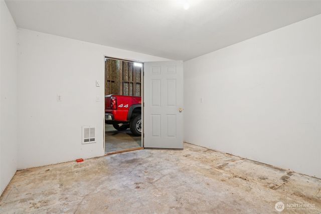 2376 State Route 109, Hoquiam, WA 98550