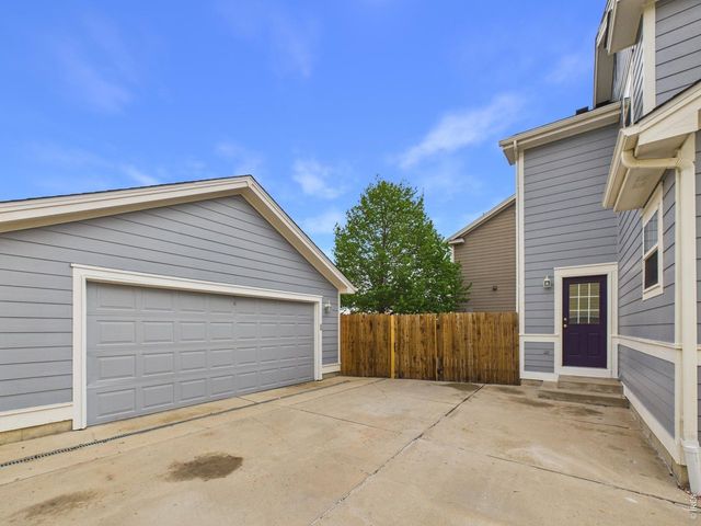 5242 Mt Arapaho Cir, Frederick, CO 80504