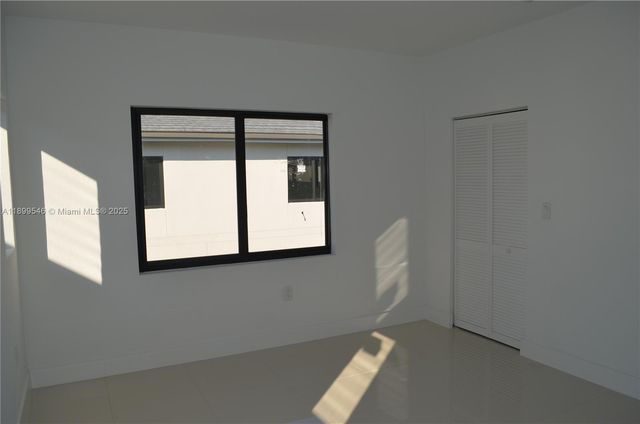 1160 NW 2nd Ln, Florida City, FL 33034