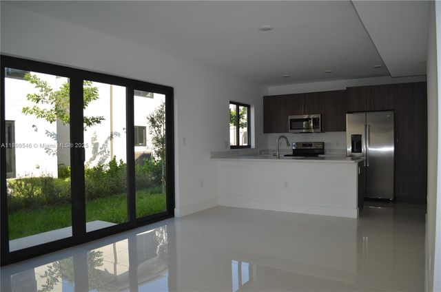 1160 NW 2nd Ln, Florida City, FL 33034