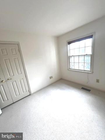 8319 RISING RIDGE WAY, Bethesda, MD 20817