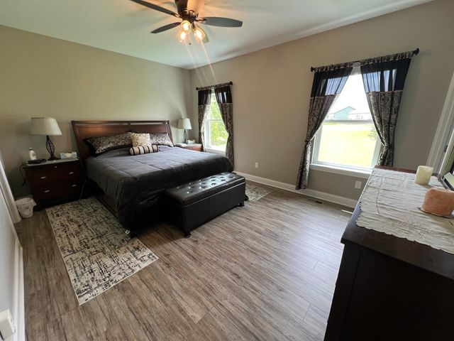 9050 Woodridge Drive, Davison, MI 48423