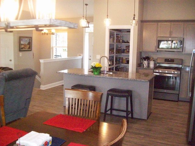 9050 Woodridge Drive, Davison, MI 48423