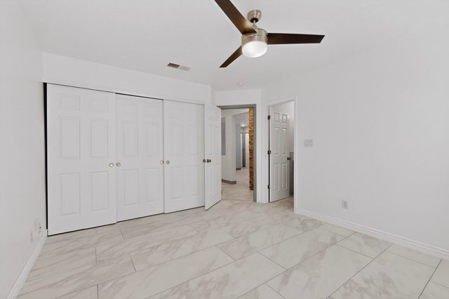 6128 Rose Park Avenue NW, Albuquerque, NM 87114