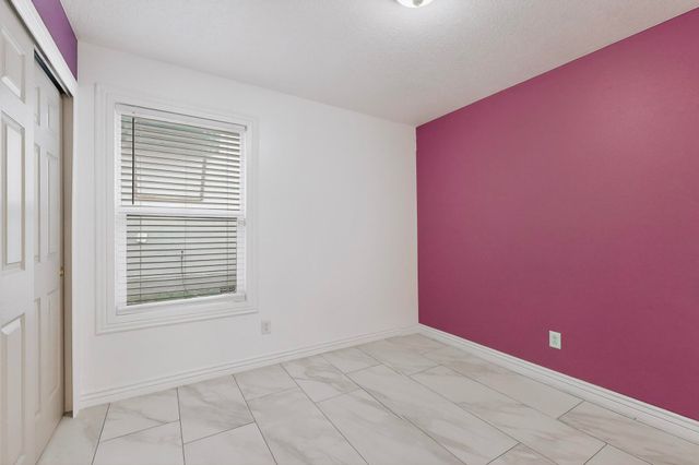 6128 Rose Park Avenue NW, Albuquerque, NM 87114