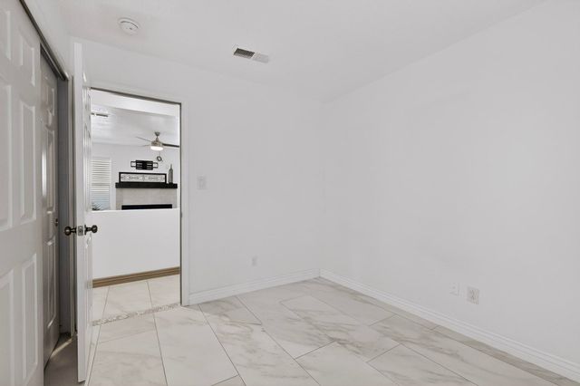 6128 Rose Park Avenue NW, Albuquerque, NM 87114