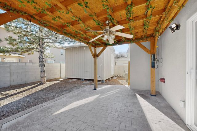 6128 Rose Park Avenue NW, Albuquerque, NM 87114