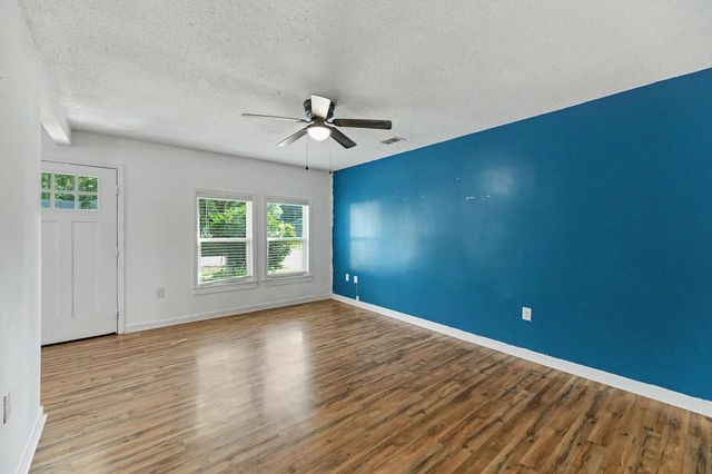 525 E Richardson Avenue, Summerville, SC 29485