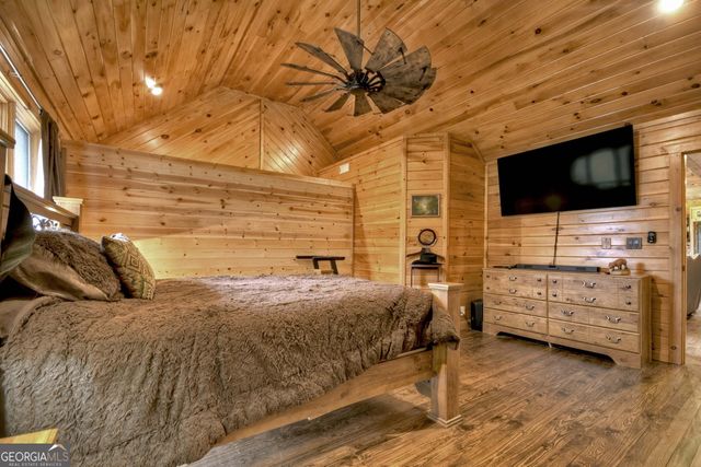 324 Cooper Creek Drive, Suches, GA 30572