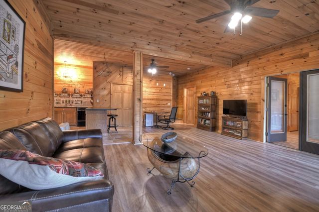 324 Cooper Creek Drive, Suches, GA 30572