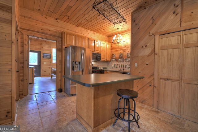 324 Cooper Creek Drive, Suches, GA 30572