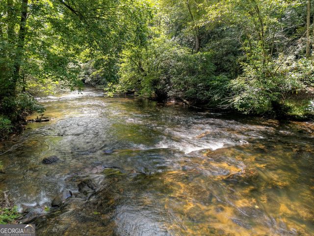 324 Cooper Creek Drive, Suches, GA 30572