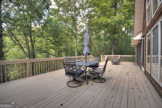 324 Cooper Creek Drive, Suches, GA 30572