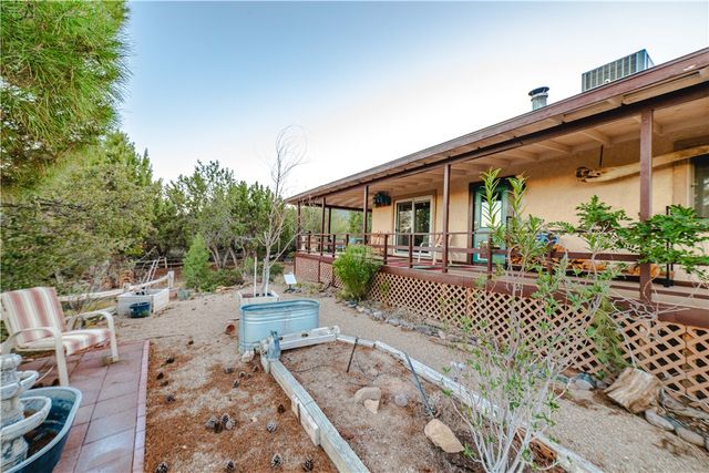 7270 N Pine Valley Drive, Hackberry, AZ 86411