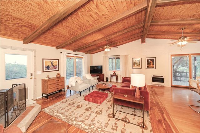 7270 N Pine Valley Drive, Hackberry, AZ 86411