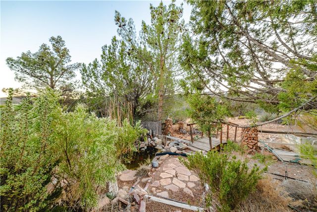 7270 N Pine Valley Drive, Hackberry, AZ 86411
