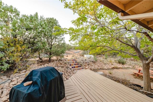 7270 N Pine Valley Drive, Hackberry, AZ 86411