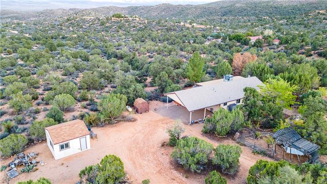 7270 N Pine Valley Drive, Hackberry, AZ 86411