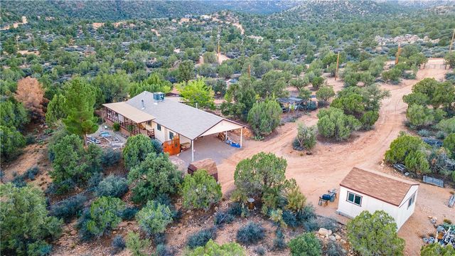 7270 N Pine Valley Drive, Hackberry, AZ 86411