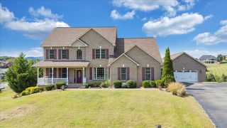 31 Fairway CT, Daleville, VA 24083