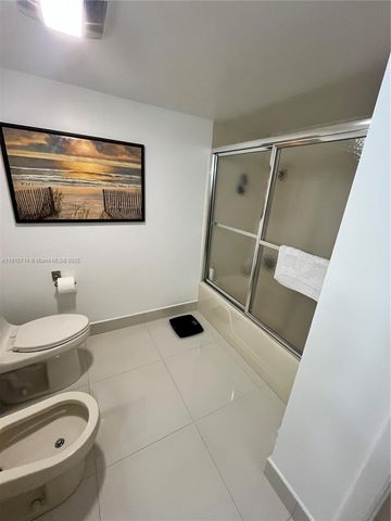 300 Three Islands Blvd 414, Hallandale Beach, FL 33009