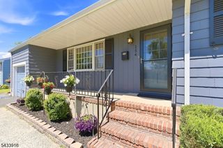 154 Mulberry Ln, Middlesex Boro, NJ 08846