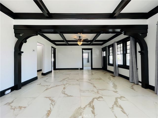 3225 Locust, Riverside, CA 92501