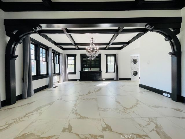 3225 Locust, Riverside, CA 92501