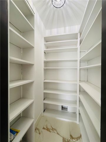 3225 Locust, Riverside, CA 92501