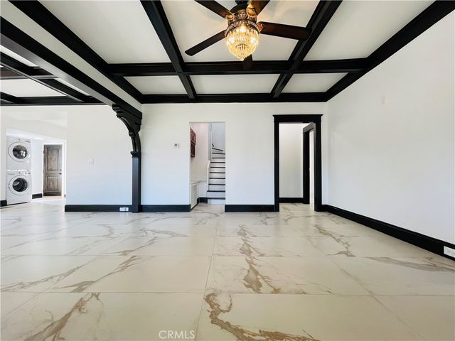 3225 Locust, Riverside, CA 92501