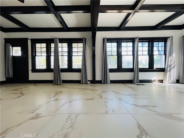 3225 Locust, Riverside, CA 92501