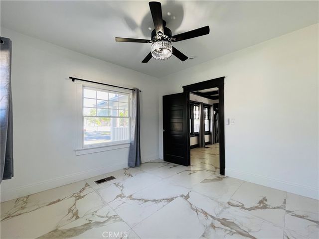 3225 Locust, Riverside, CA 92501