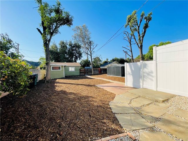 3225 Locust, Riverside, CA 92501