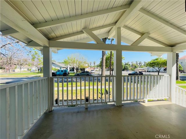 3225 Locust, Riverside, CA 92501