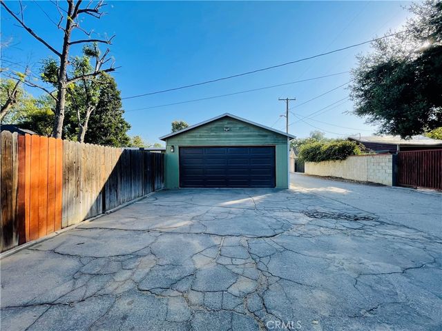 3225 Locust, Riverside, CA 92501