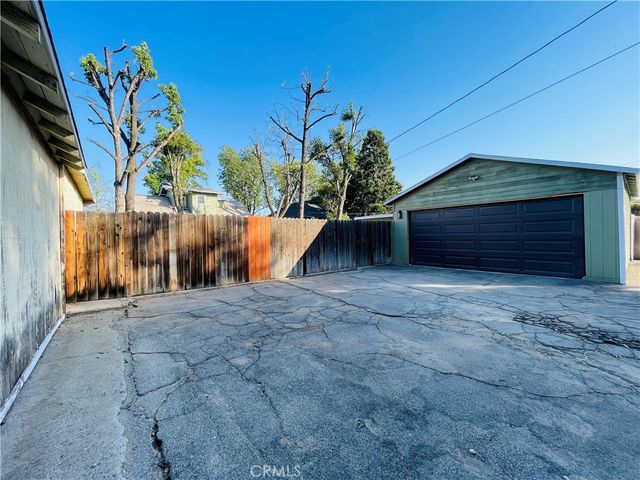 3225 Locust, Riverside, CA 92501