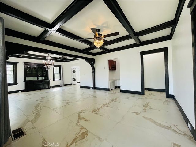 3225 Locust, Riverside, CA 92501