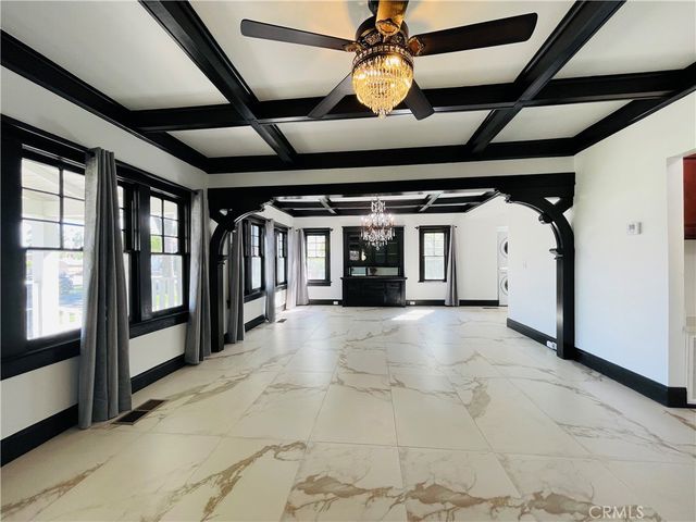 3225 Locust, Riverside, CA 92501