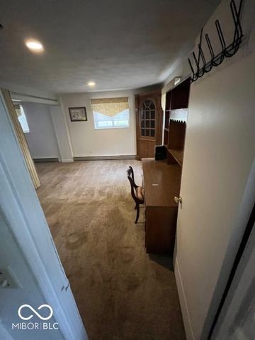 6270 S 800 E, Zionsville, IN 46077