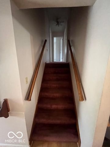 6270 S 800 E, Zionsville, IN 46077