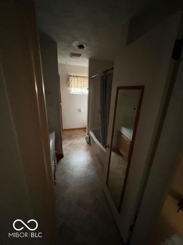 6270 S 800 E, Zionsville, IN 46077