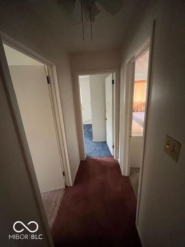 6270 S 800 E, Zionsville, IN 46077