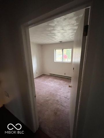 6270 S 800 E, Zionsville, IN 46077