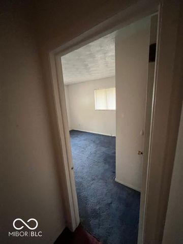 6270 S 800 E, Zionsville, IN 46077