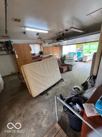 6270 S 800 E, Zionsville, IN 46077