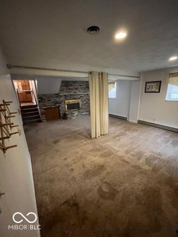 6270 S 800 E, Zionsville, IN 46077